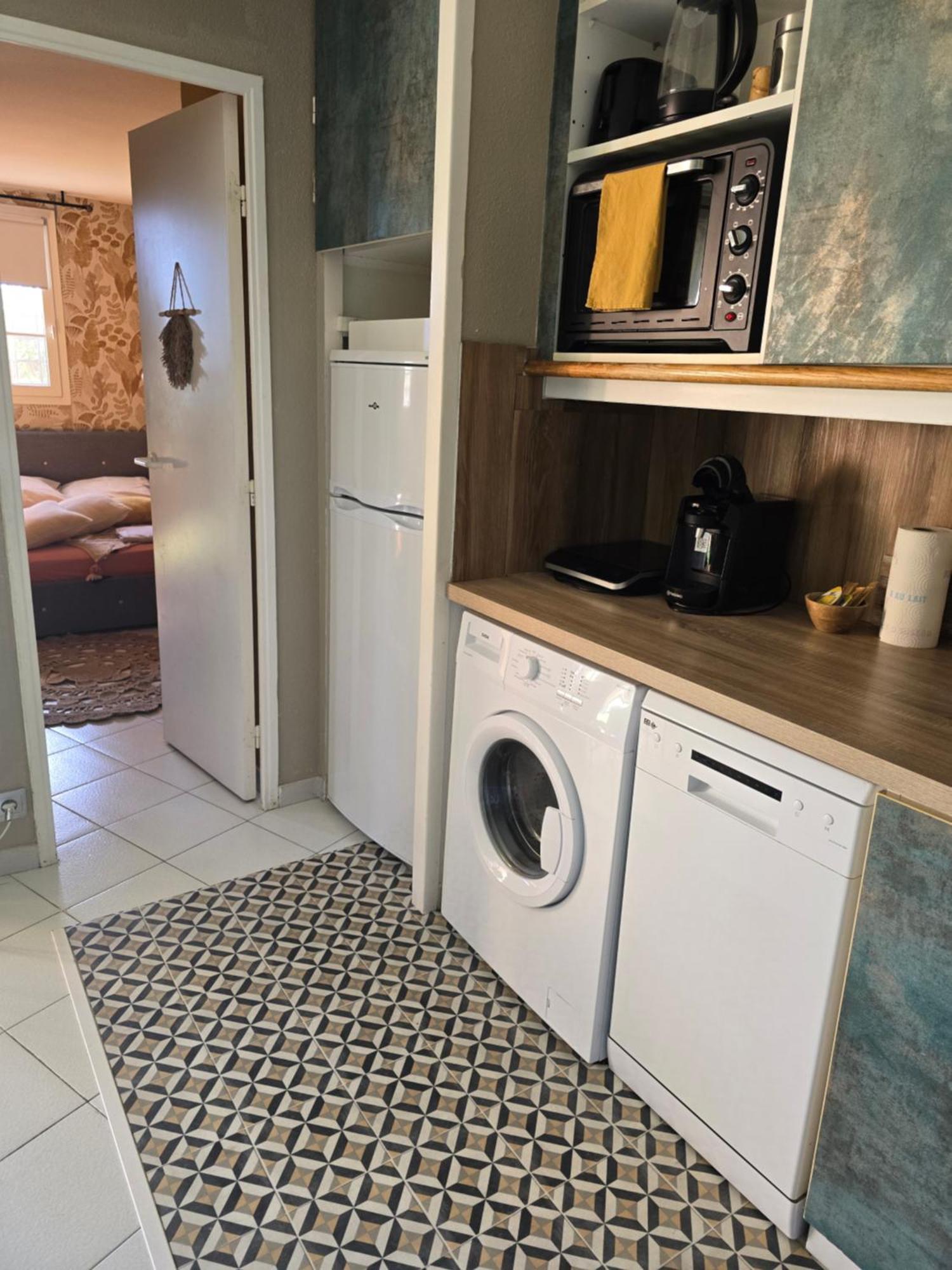 Magic Apartment